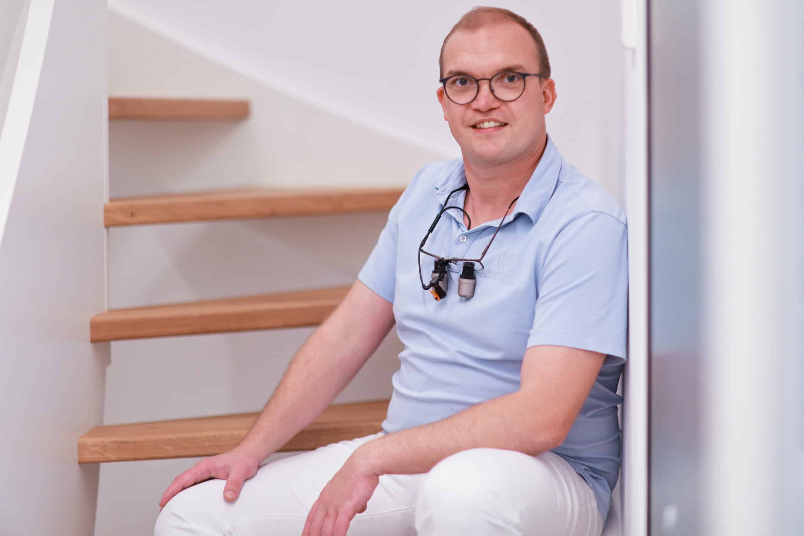 zahnarztpraxis uwe walker und kollegen ammerbuch entringen portrait dr. walker neu